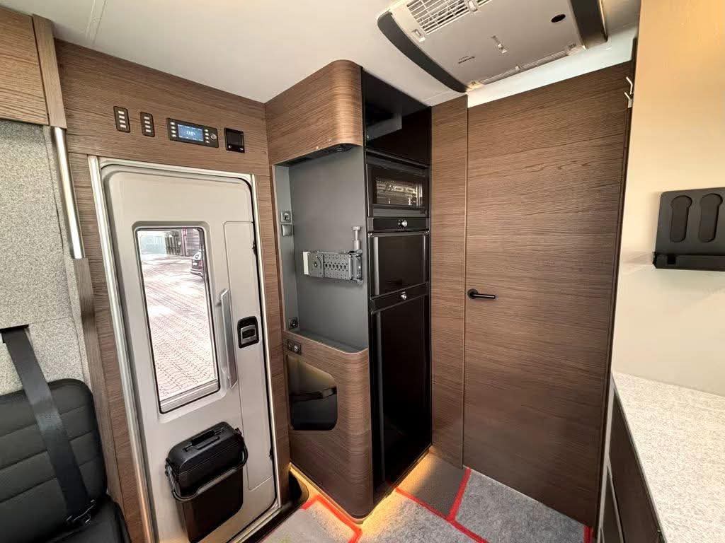 ADRIA SUPERSONIC 780 DL – INTÉGRAL thumbnail 6