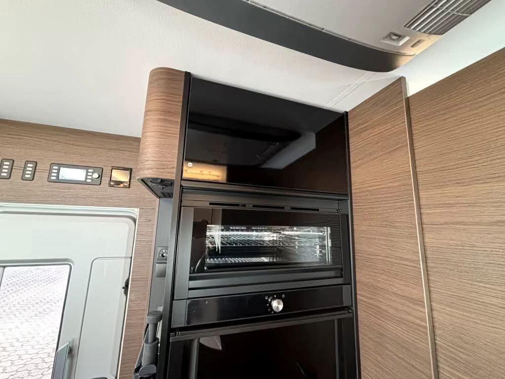 ADRIA SUPERSONIC 780 DL – INTÉGRAL thumbnail 8