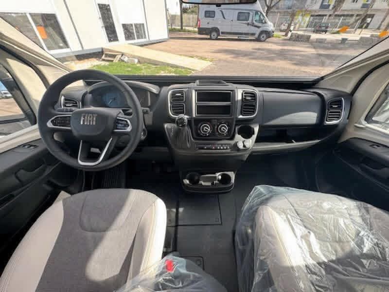 FIAT CHALLENGER MAGEO 118 – 2011 thumbnail 3