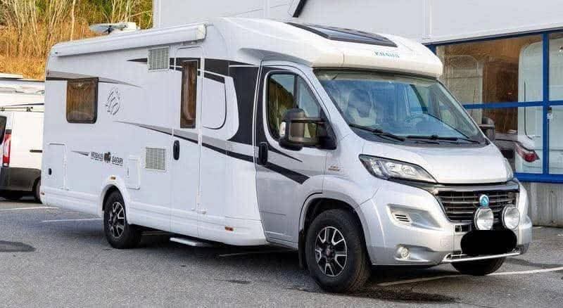 FIAT KNAUS SKY 700 MOSKUS SAFARI EDITION – 2015