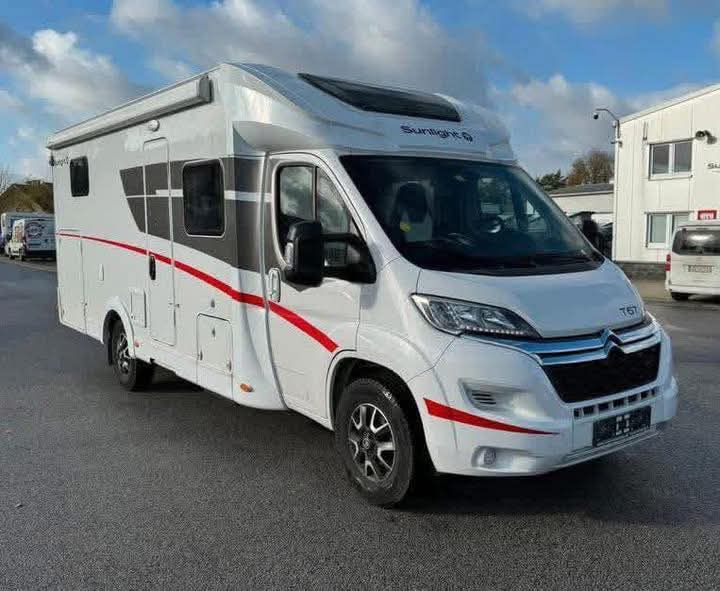 FIAT KNAUS SKY 700 MOSKUS SAFARI EDITION – 2015 thumbnail 19